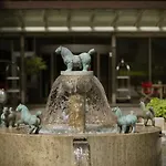 Eurostars Uhotel Отель
