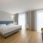 Eurostars Uhotel