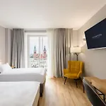 Eurostars Uhotel Отель 4*