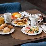 Eurostars Uhotel 4*