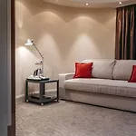 Eurostars Uhotel Hotel 4*