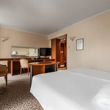 Eurostars Uhotel מלון לובליאנה