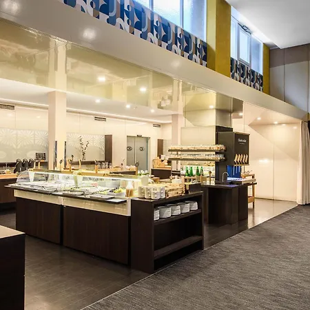 Eurostars Uhotel Otel 4*