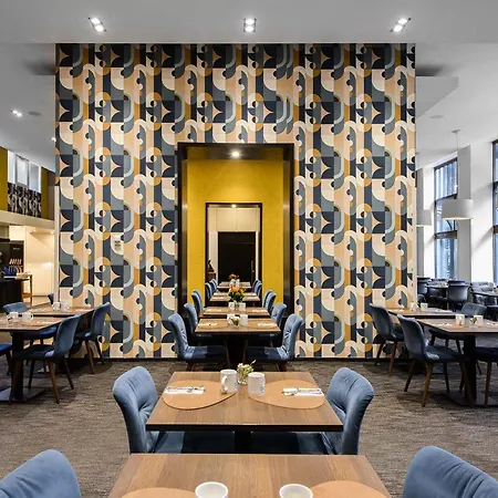 Eurostars Uhotel Otel Ljubljana