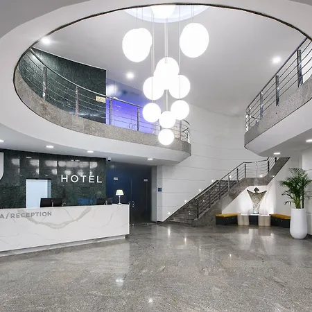 Eurostars Uhotel Hotel 4*