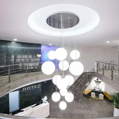 Eurostars Uhotel Hotel