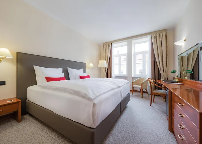 ホテル Eurostars Uhotel