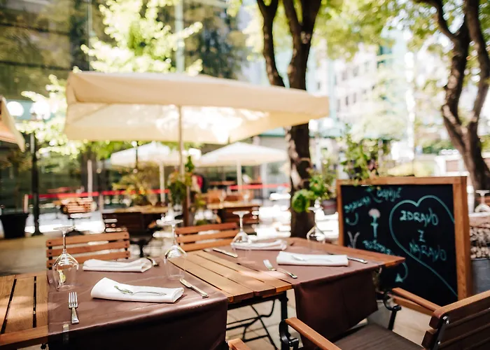 Eurostars Uhotel 호텔 4*