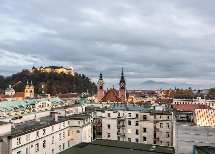 Eurostars Uhotel 호텔 4*