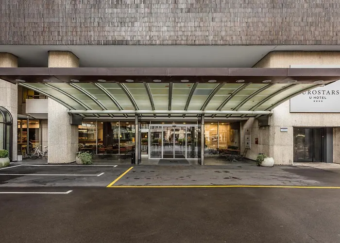 Eurostars Uhotel ホテル