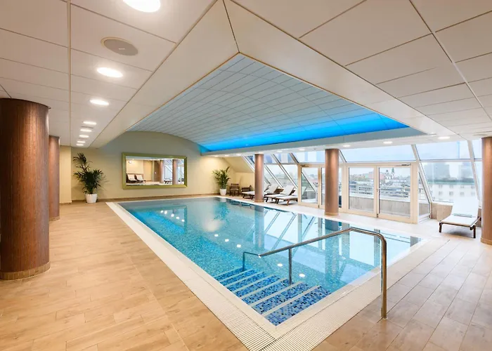 호텔 Eurostars Uhotel 4*