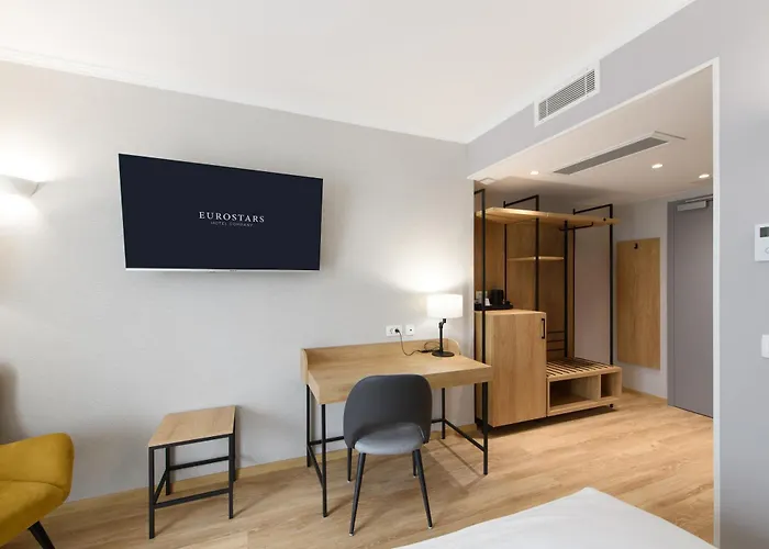 Eurostars Uhotel 호텔