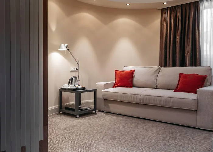 Eurostars Uhotel Hotel 4*