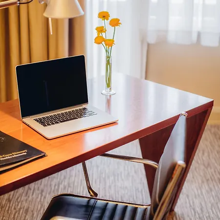 Eurostars Uhotel 4* Ljubljana